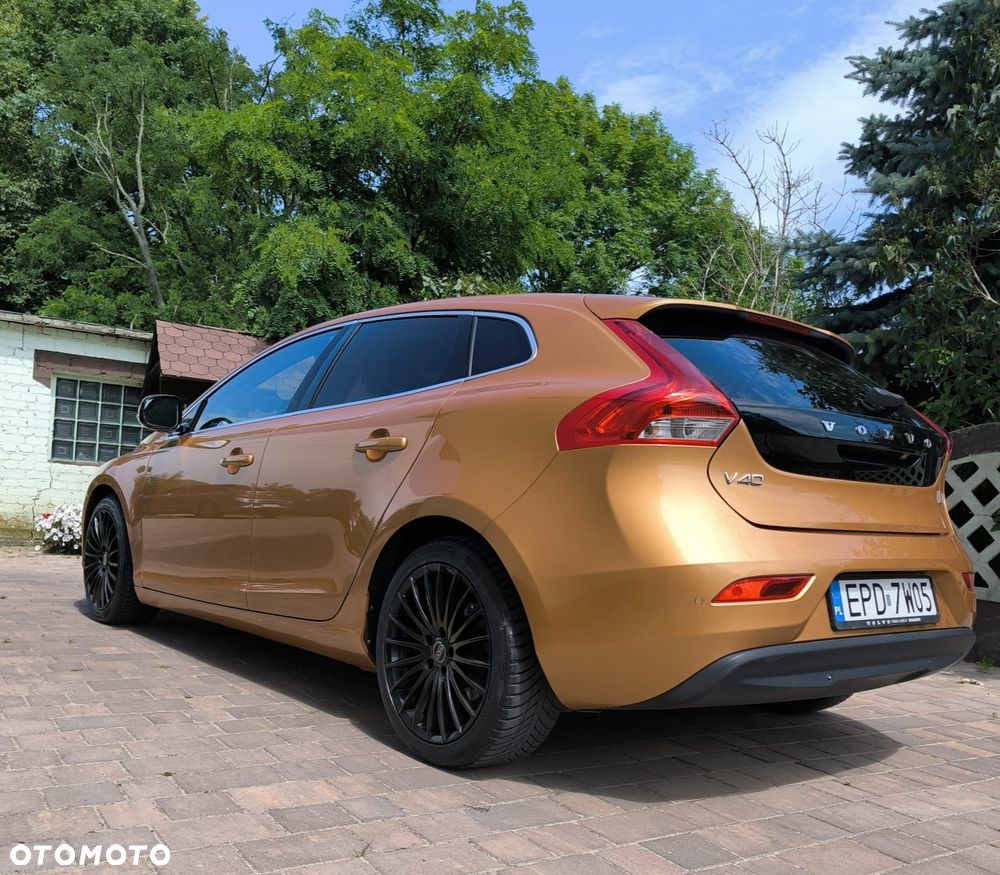 Volvo V40 - 3