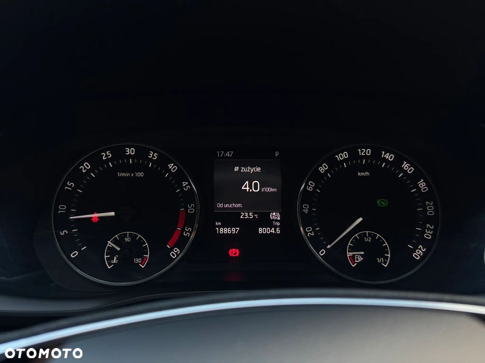 Skoda Octavia 2.0 TDI Ambition DSG - 21