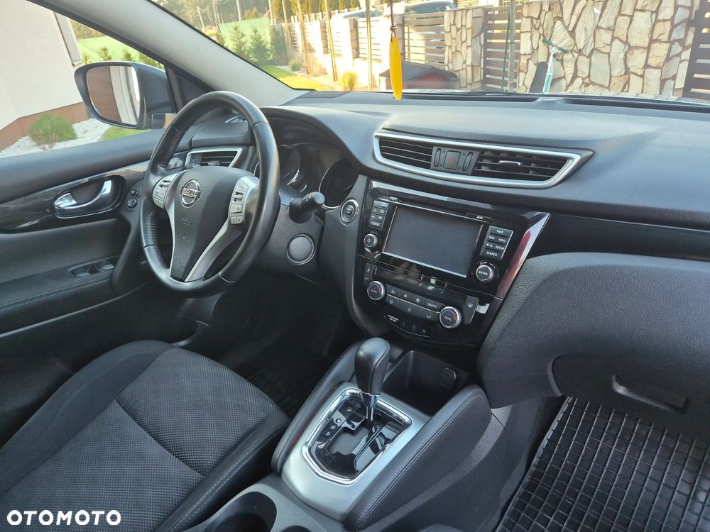 Nissan Qashqai - 15