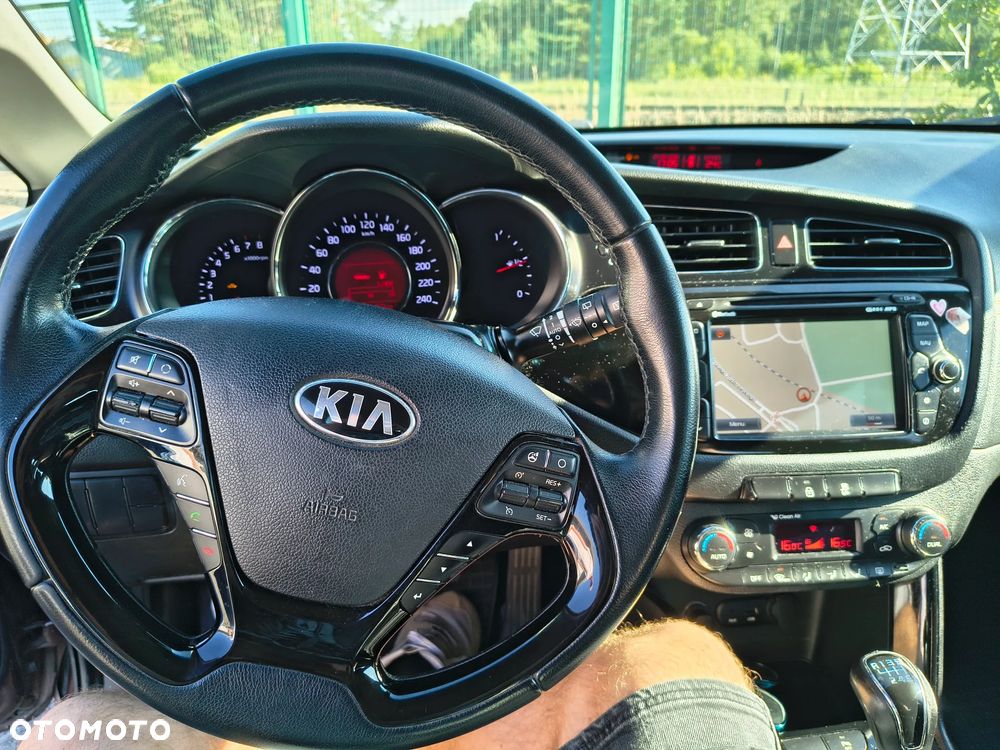 Kia Ceed 1.6 GDI L - 7