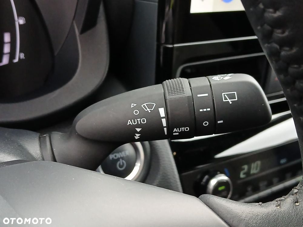 Toyota Yaris Cross Hybrid 1.5 Style - 34