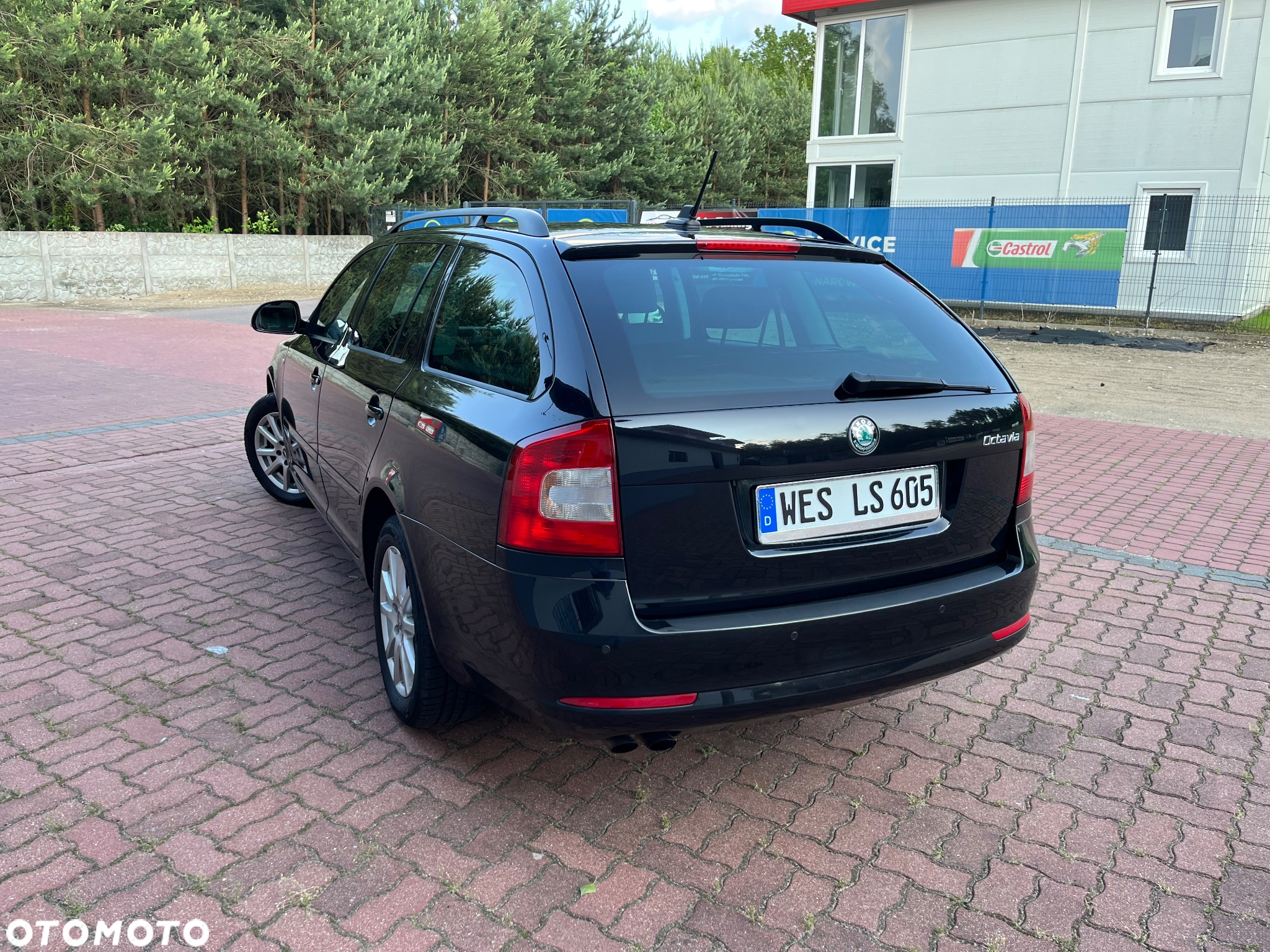 Skoda Octavia 2.0 TDI DPF Laurin & Klement - 16