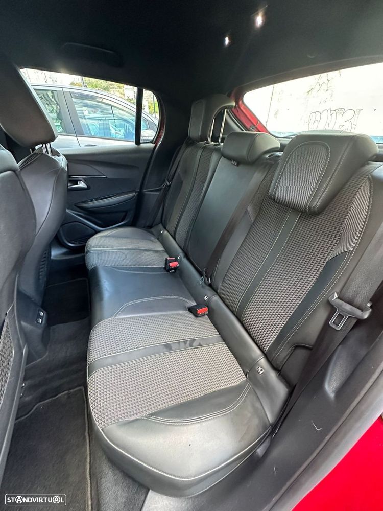 Peugeot 208 1.2 PureTech GT Line EAT6 - 10