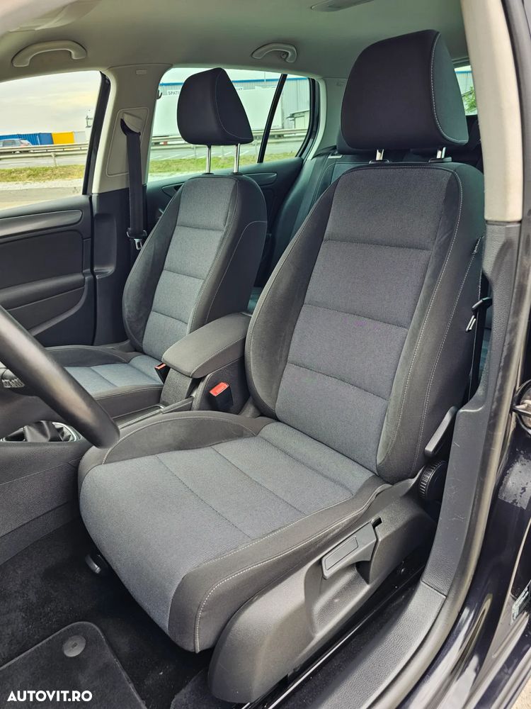 Volkswagen Golf 2.0 TDI DPF BlueMotion Technology Style - 10