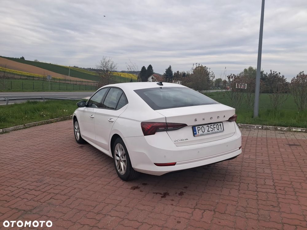 Skoda Octavia 2.0 TDI Ambition - 14