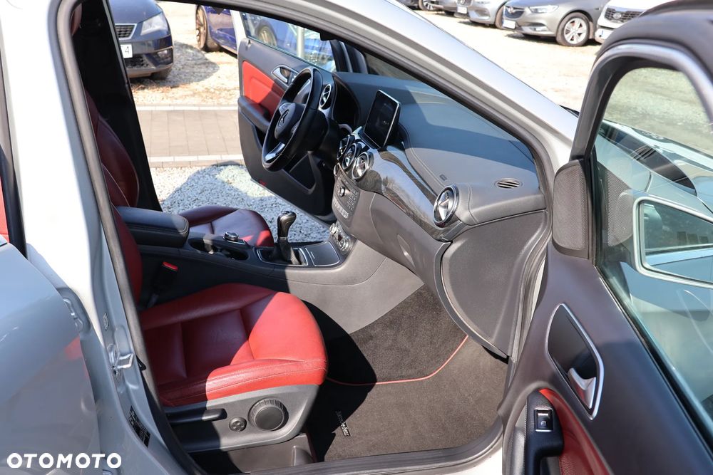 Mercedes-Benz Klasa B 180 CDI - 13