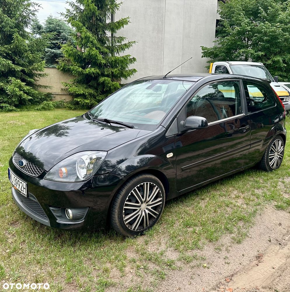 Ford Fiesta 1.6 TDCi Gold X - 2