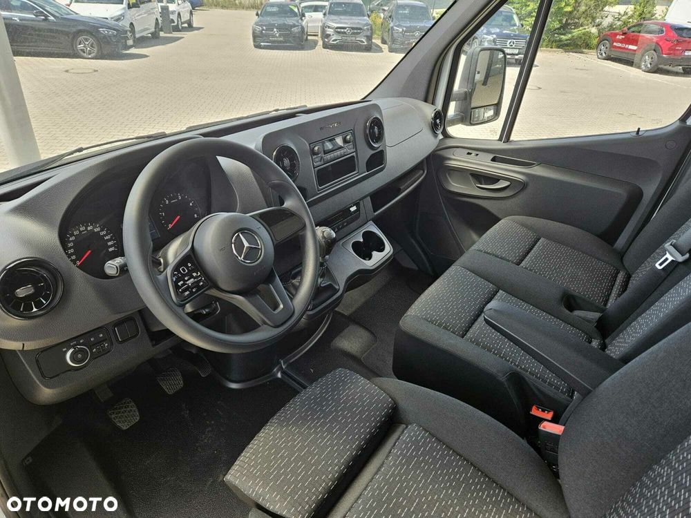 Mercedes-Benz Sprinter 317 CDI OM654 - 5