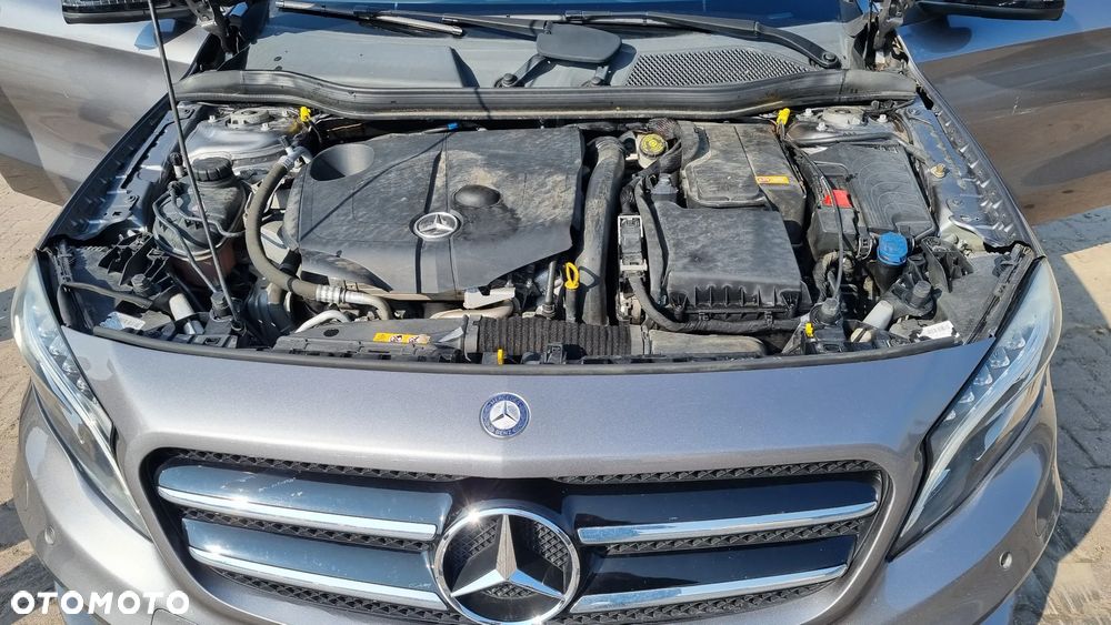 Mercedes-Benz GLA 200 (CDI) d 7G-DCT AMG Line - 34