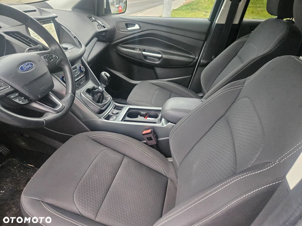 Ford Kuga 1.5 EcoBoost FWD Edition ASS GPF - 11