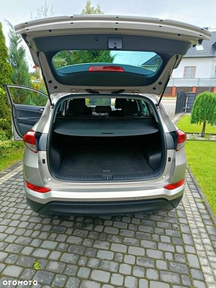 Hyundai Tucson 1.6 GDI BlueDrive Comfort 2WD - 13