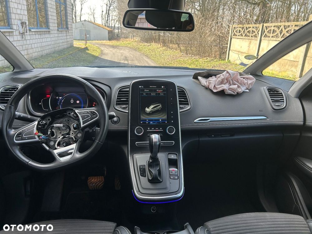 Renault Scenic - 38