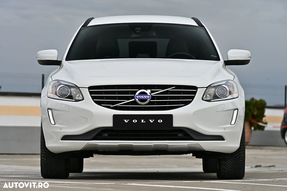 Volvo XC 60 D5 AWD Aut. Summum - 3