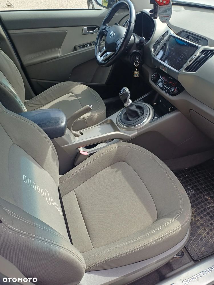 Kia Sportage 1.7 CRDI L 2WD - 8