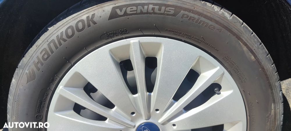 Ford Focus - 6