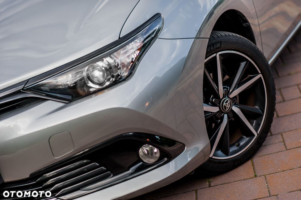 Toyota Auris 1.2 Turbo Design Edition - 8