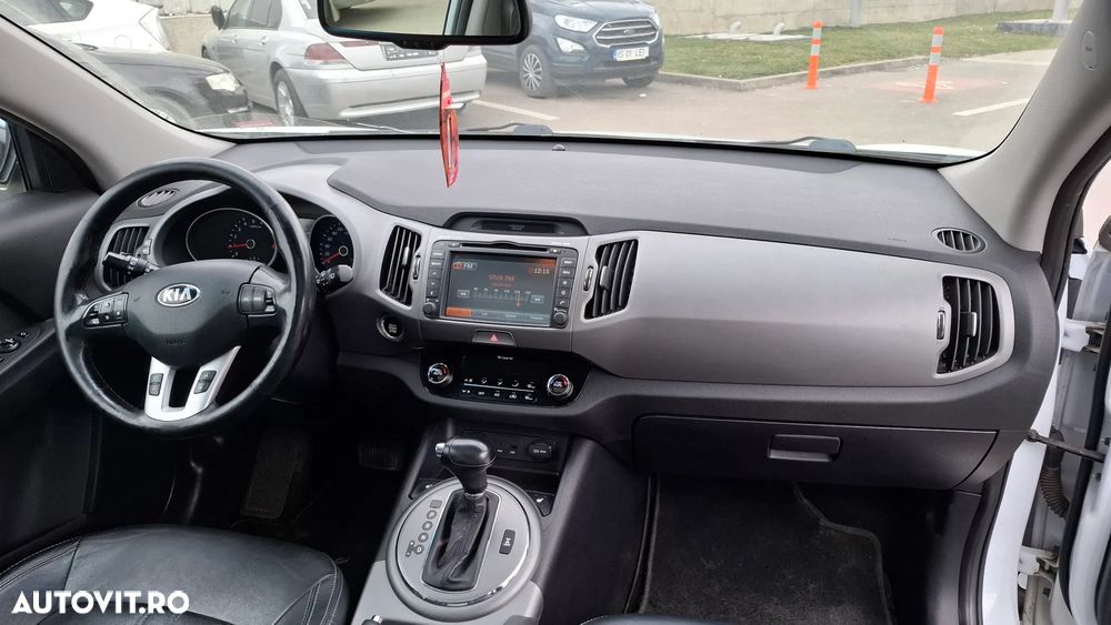 Kia Sportage 2,0 CRDI AWD Aut. Platinum - 8