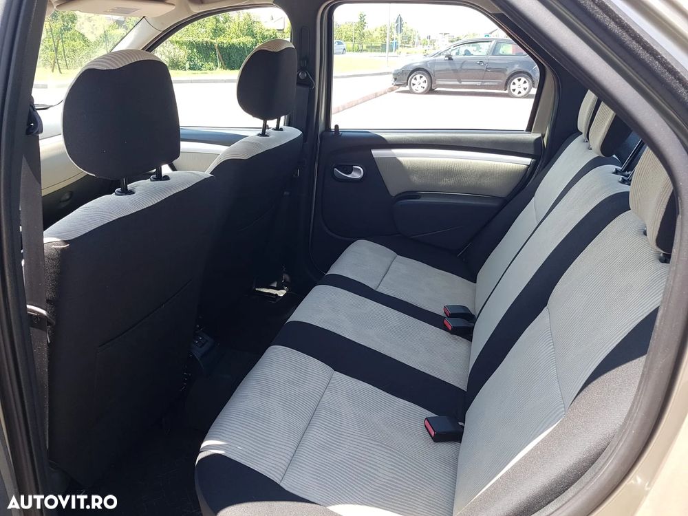 Dacia Logan K90 1.6 16v Laureate - 4