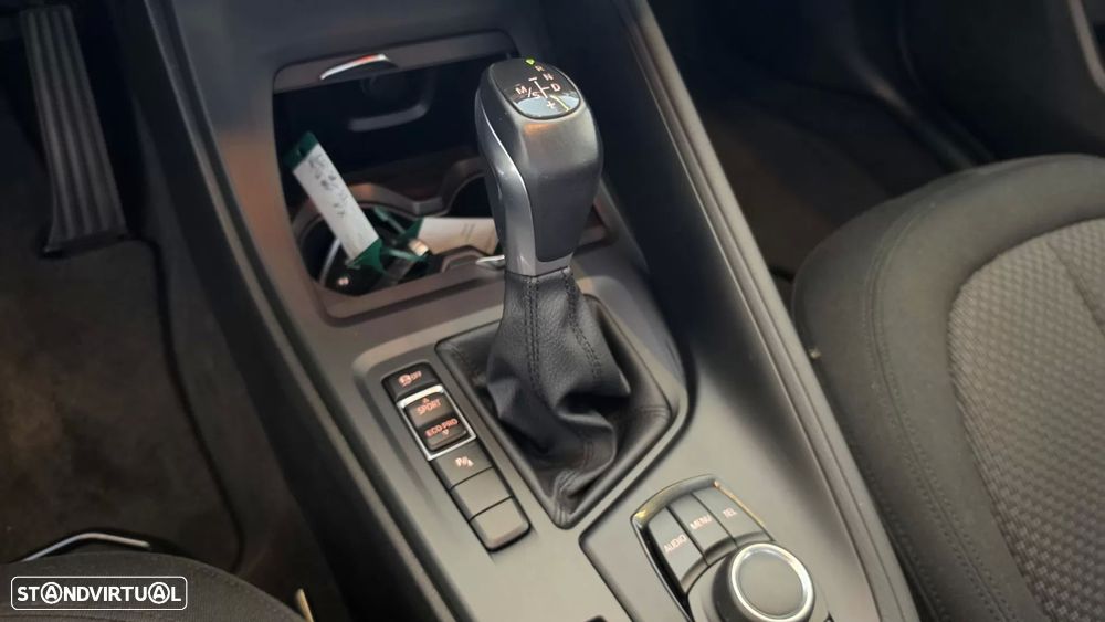 BMW X1 18 d sDrive Auto - 44
