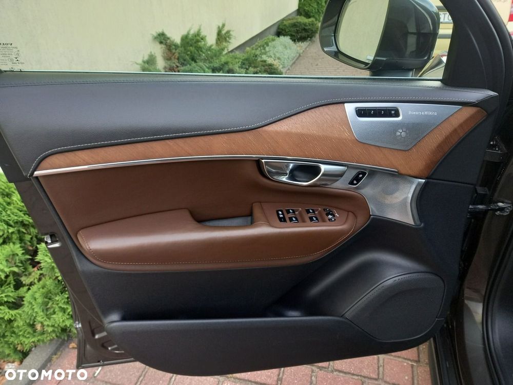 Volvo XC 90 D5 AWD Inscription 7os - 26