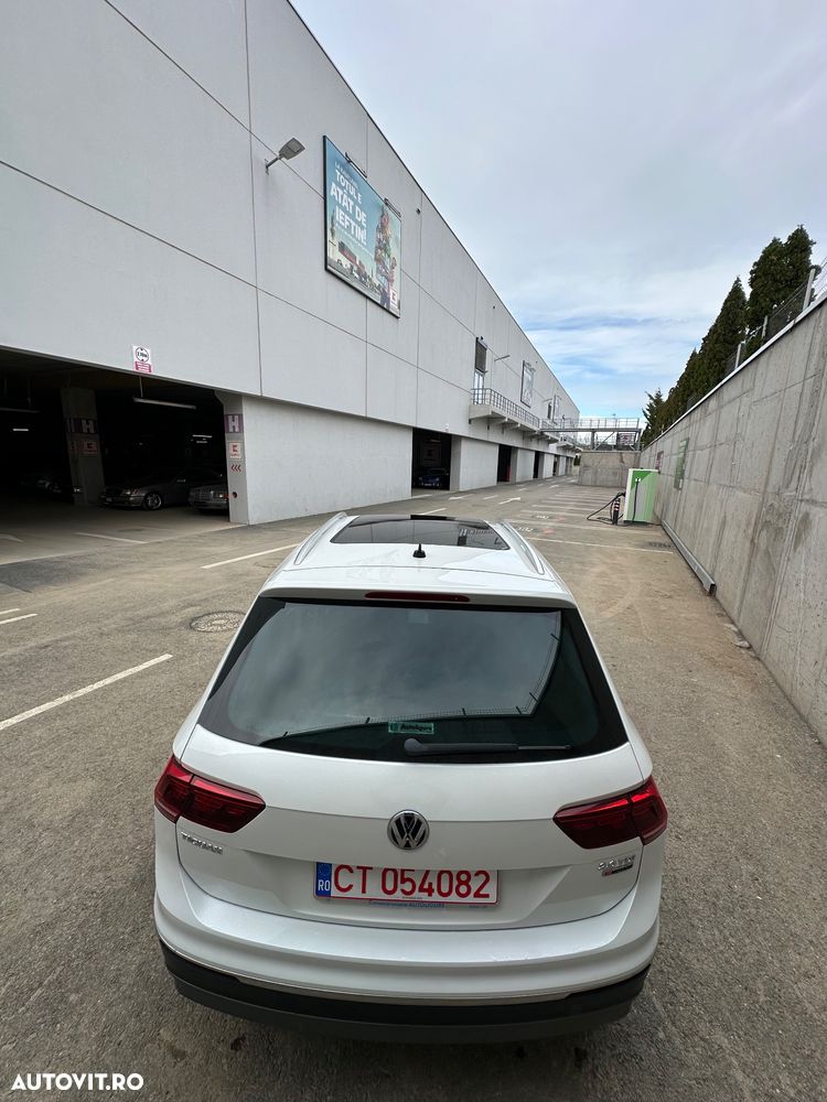 Volkswagen Tiguan 2.0 TDI 4Mot DSG Highline - 4