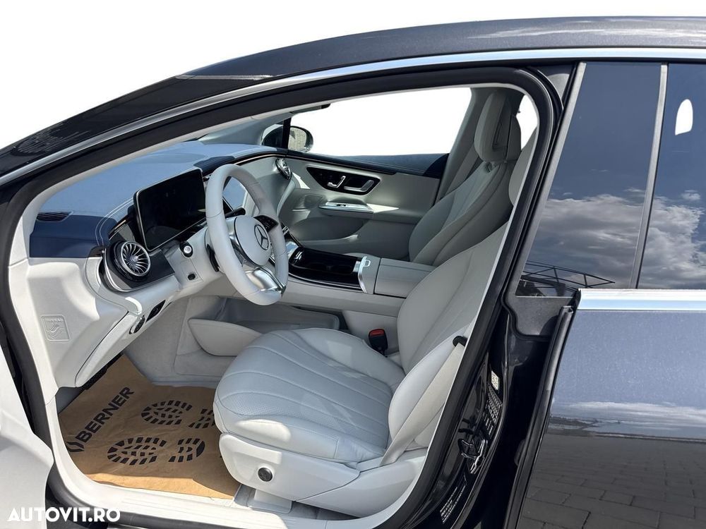 Mercedes-Benz EQE 350 4MATIC - 11