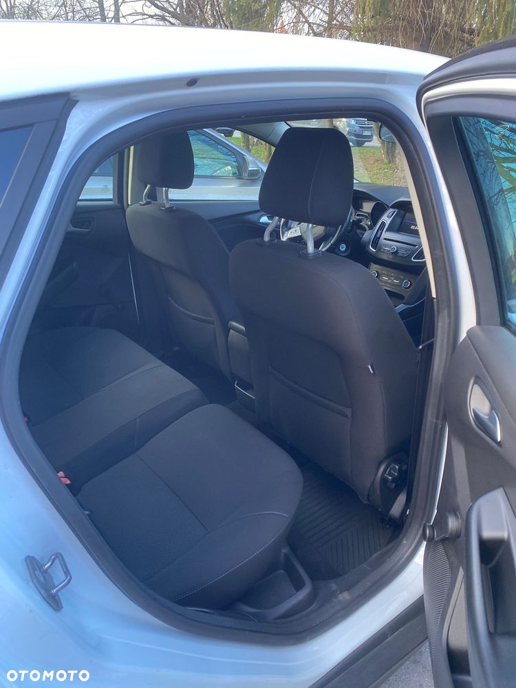 Ford Focus 1.0 EcoBoost Edition - 13