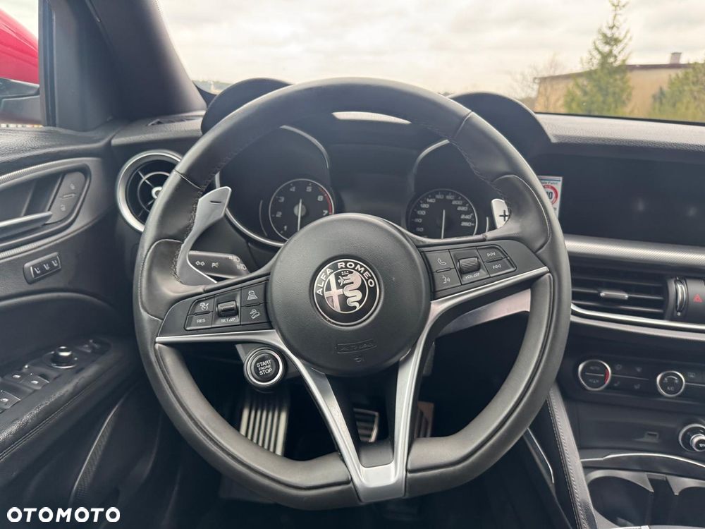 Alfa Romeo Stelvio 2.0 Turbo 16V AT8-Q4 Estrema - 13