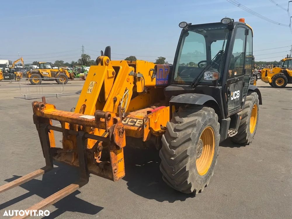 JCB 531-70 Incarcator telescopic - 3