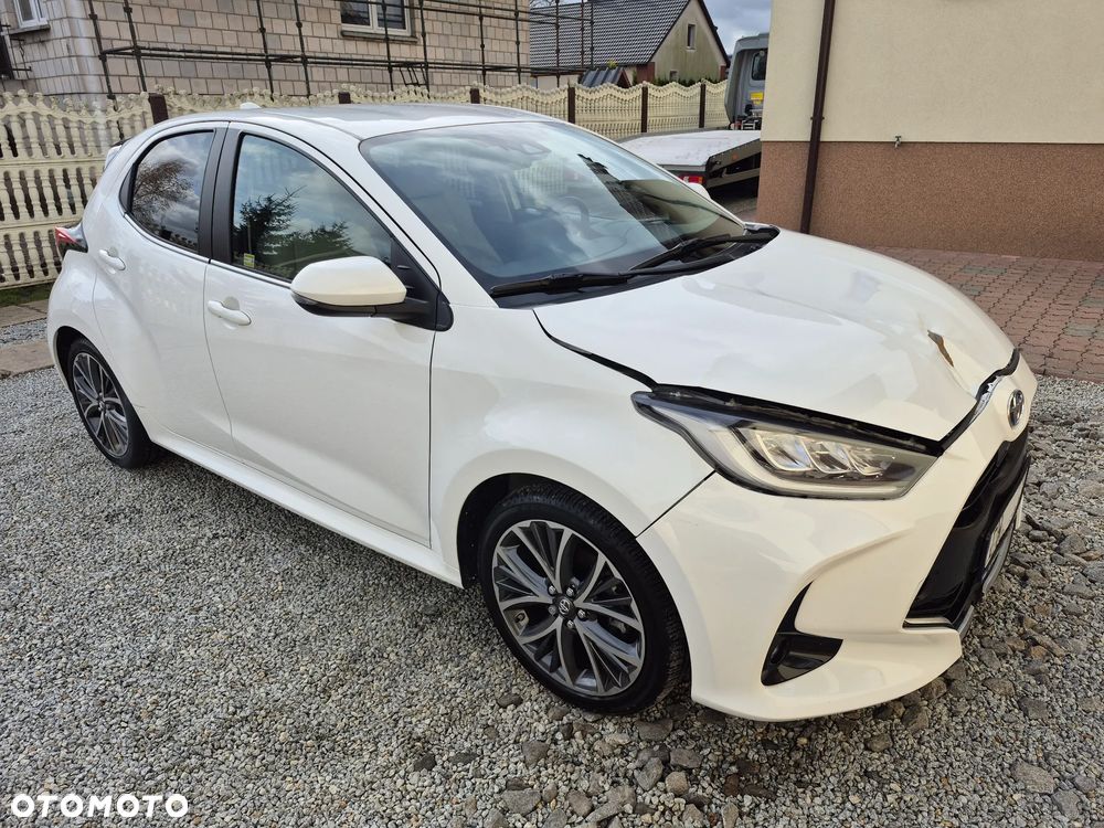 Toyota Yaris Hybrid 1.5 Executive - 3