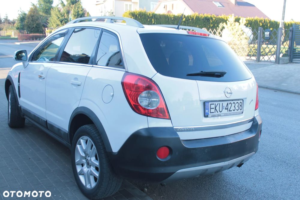 Opel Antara 2.4 - 17