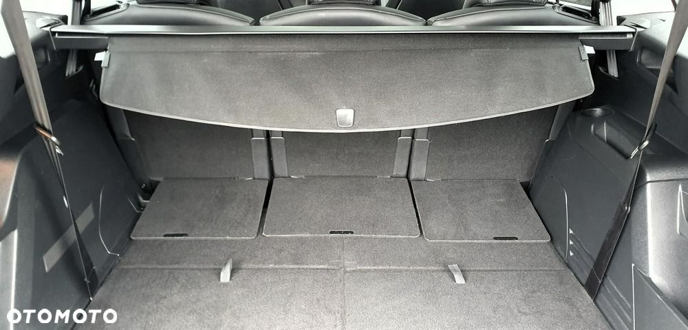 Peugeot 5008 - 35