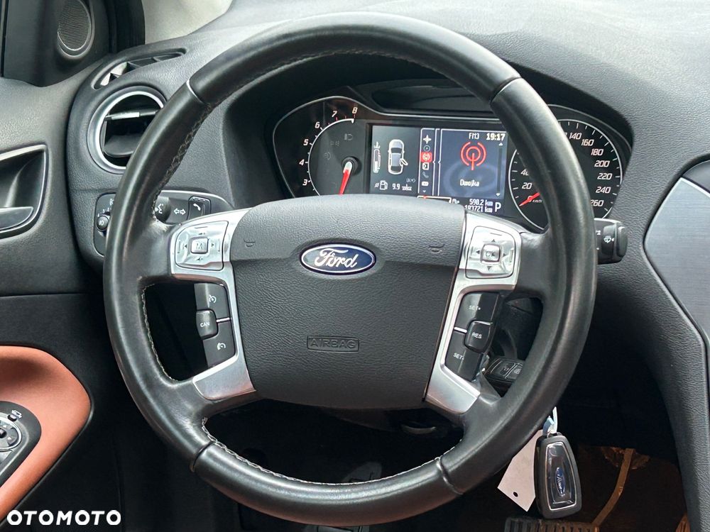 Ford Mondeo 2.0 T Titanium X - 30