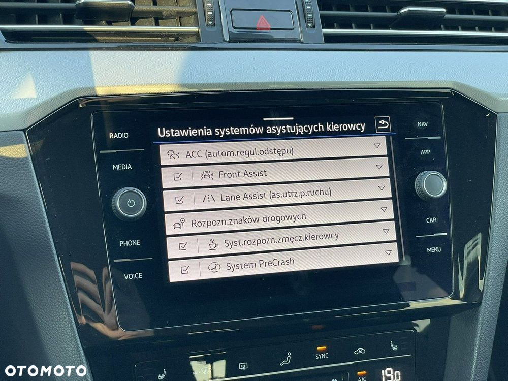 Volkswagen Passat 2.0 TDI EVO Business DSG - 21