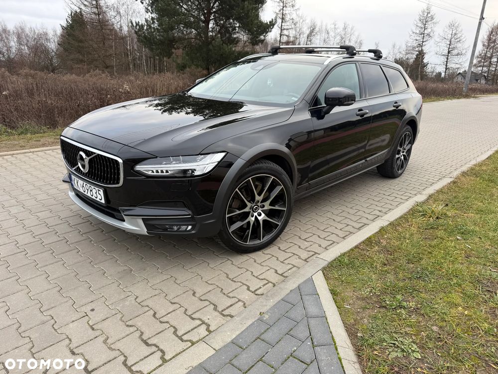 Volvo V90 D5 AWD Geartronic Momentum Pro - 3