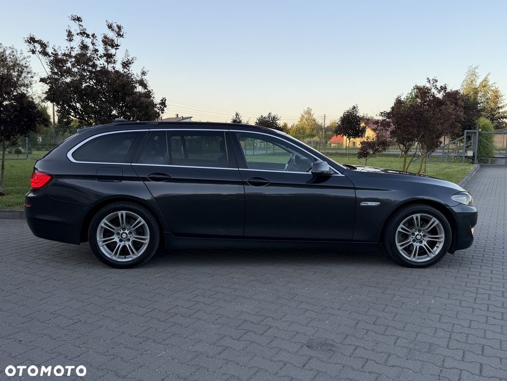 BMW Seria 5 520d Modern Line - 12