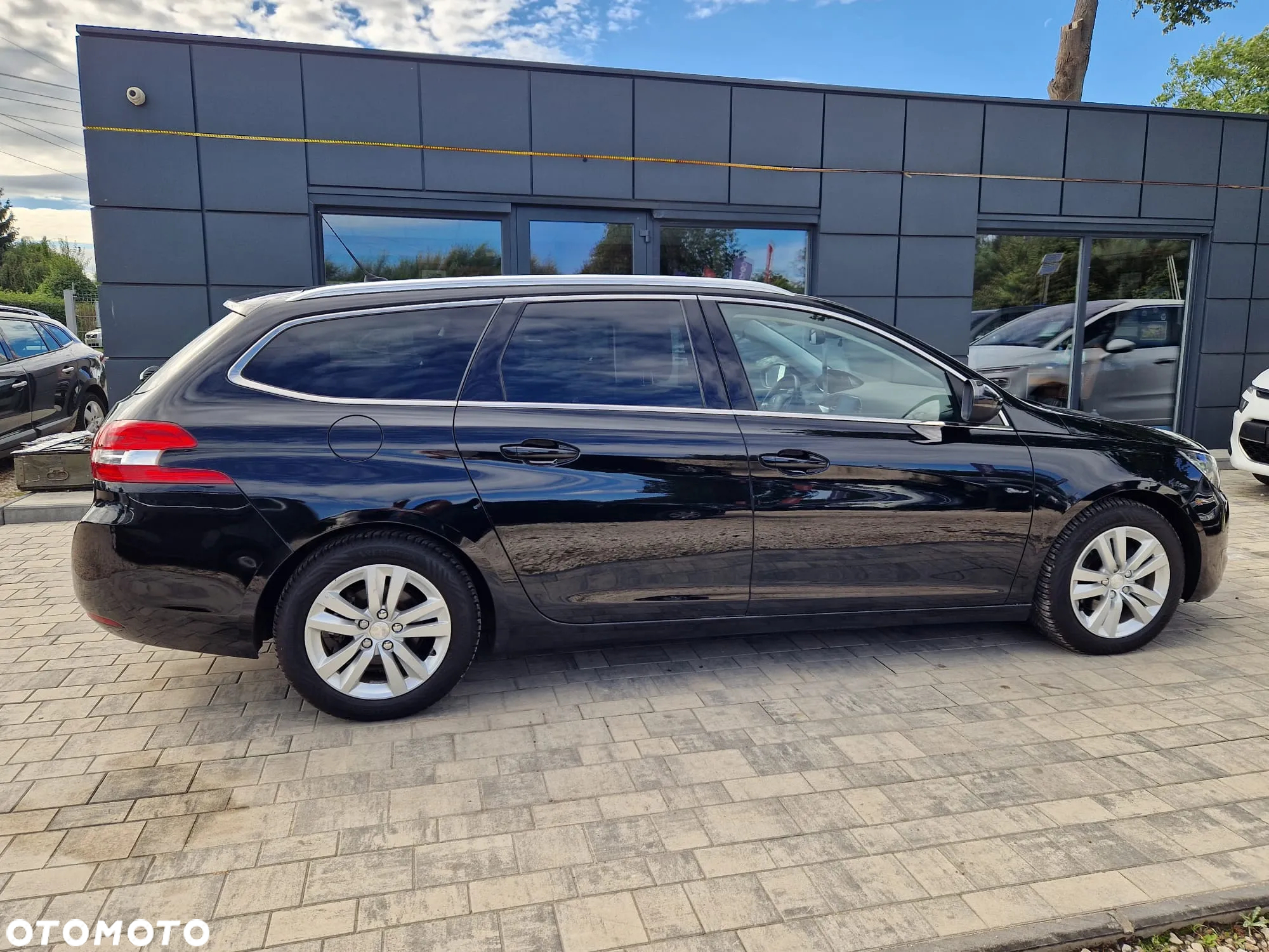 Peugeot 308 1.6 e-HDi Access STT - 8