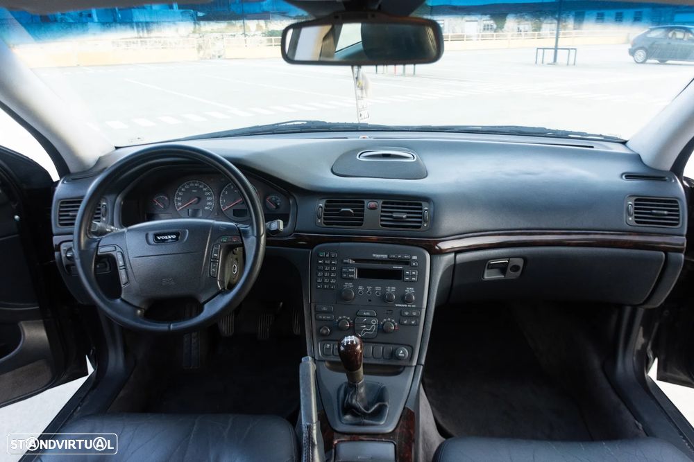 Volvo S80 2.0 T5 - 8