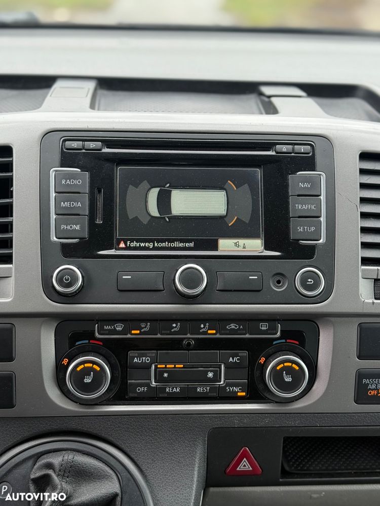 Volkswagen Transporter Caravelle DSG Comfortline Lung - 14