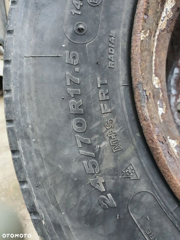 FELGA 17.5 OPONA BRIDGESTONE R-TRAILER  245/70R17.5    IVECO EUROCARGO - 18