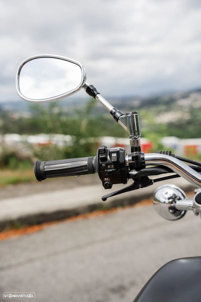 Yamaha SR 400 - 12