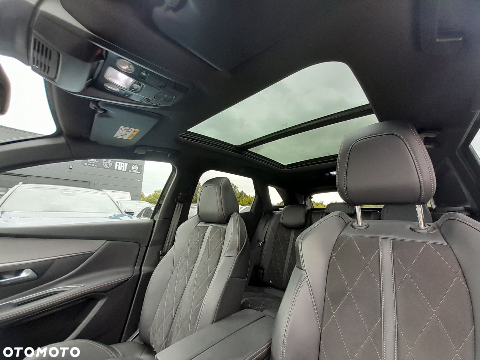 Peugeot 3008 - 17