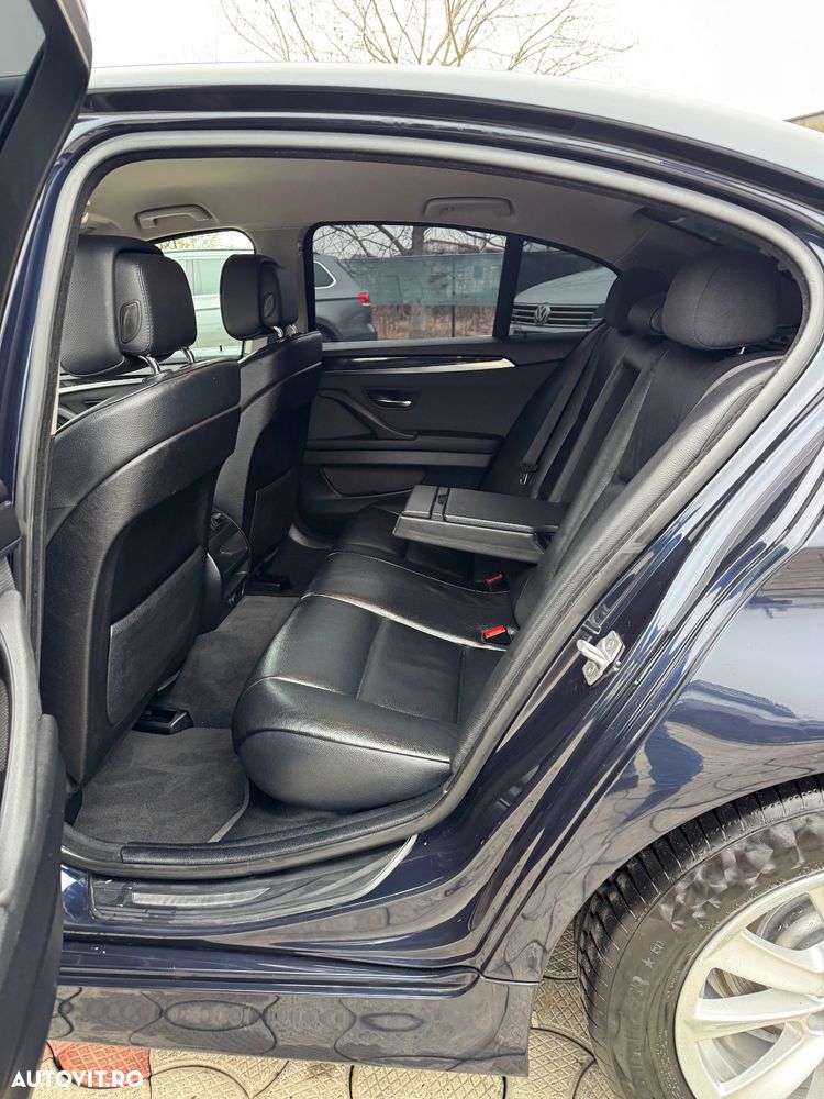 BMW Seria 5 520d Efficient Dynamics Edition Aut. Sport Line - 17