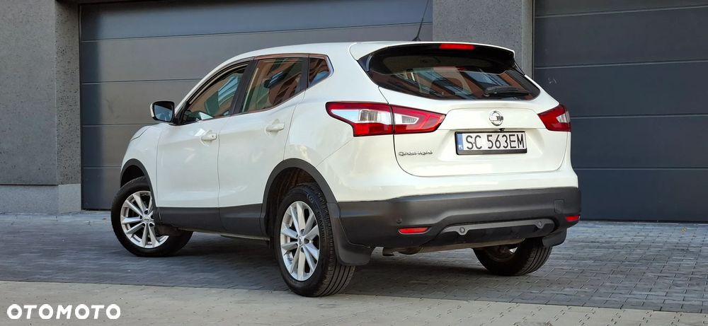 Nissan Qashqai 1.6 Acenta - 17