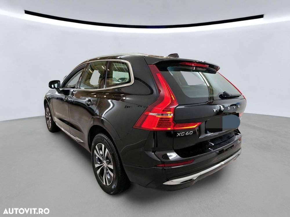 Volvo Xc60 2023 photo 3