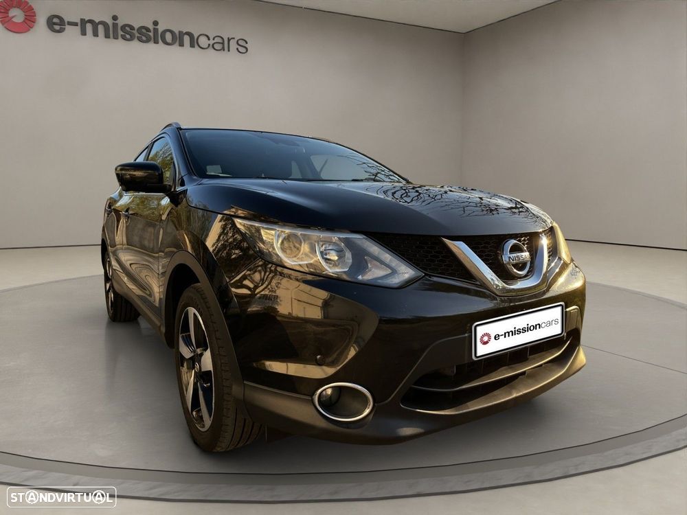 Nissan Qashqai 1.5 dCi N-Connecta 18 RS+PS - 2