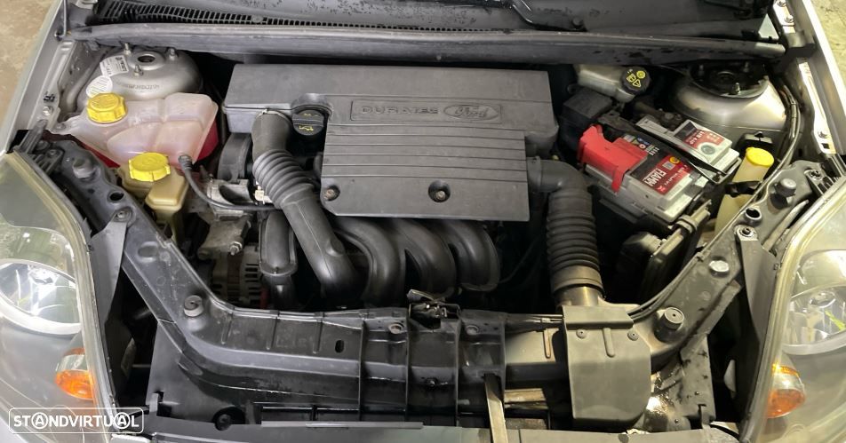 Ford Fiesta 1.25 Connection - 8
