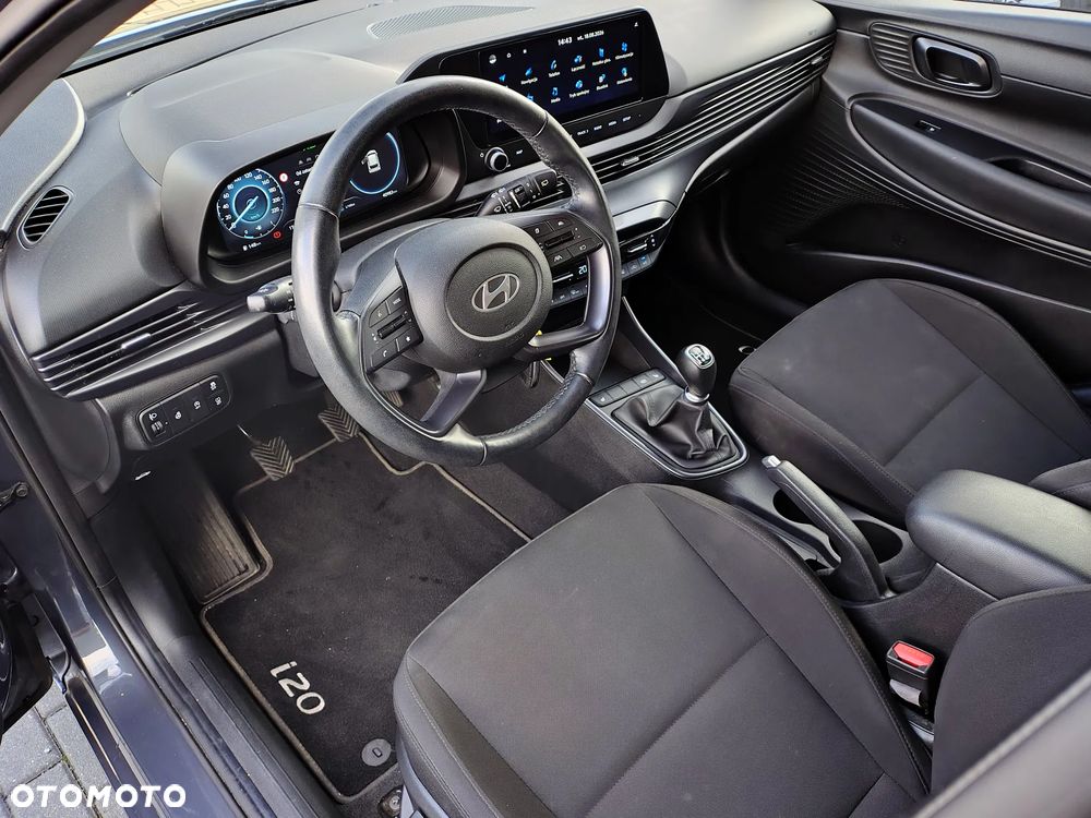 Hyundai i20 1.2 Modern - 16