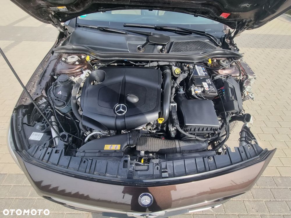 Mercedes-Benz GLA 200 (CDI) d 7G-DCT - 16