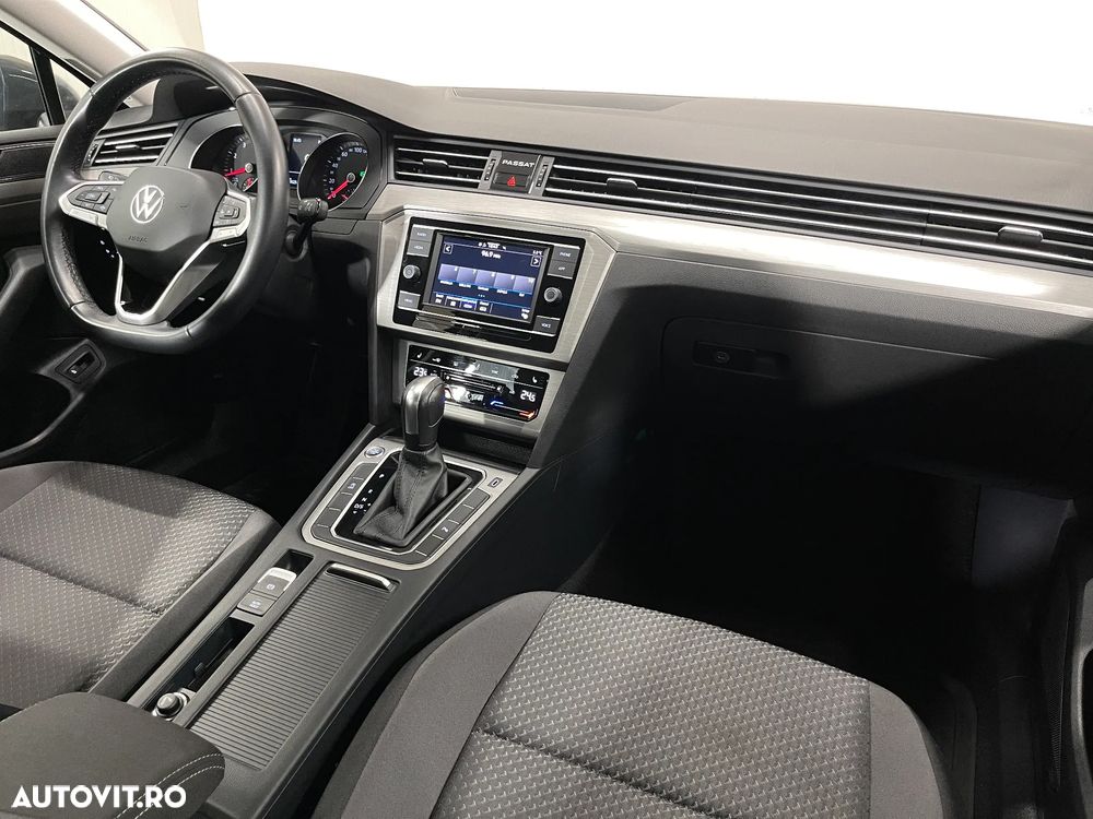 Volkswagen Passat 1.5 TSI ACT DSG Advance - 9